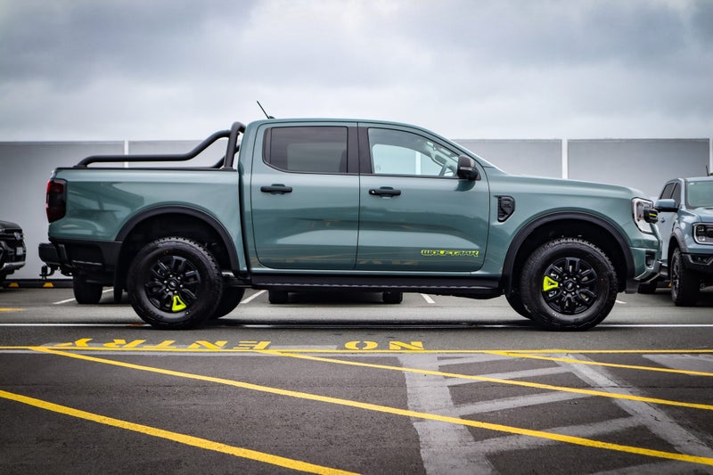 2026 Ford Ranger Wolftrak Double Cab image 2