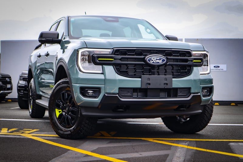 2026 Ford Ranger Wolftrak Double Cab image 5