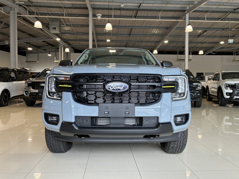 2026 Ford Ranger Wolftrak Double Cab image 3