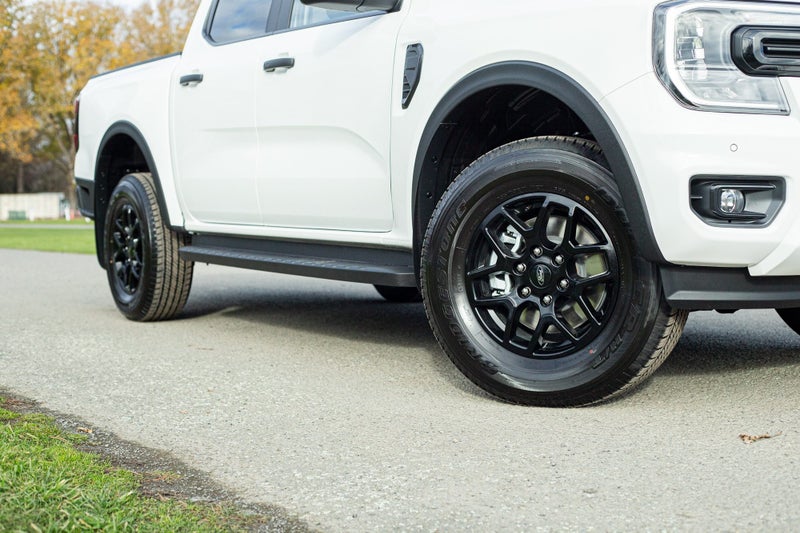 2026 Ford Ranger XLT 2.0L Double Cab W/Side 4X2 image 2