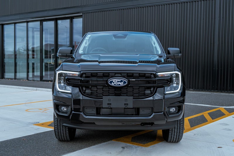 2026 Ford Ranger XLT 2.0L Double Cab W/Side 4X2 image 3
