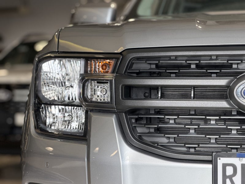 2026 Ford Ranger XLT 4x4 PHEV 2.0 image 5