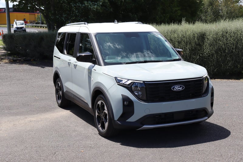 2026 Ford Tourneo Transit Courier1.0P/7At image 2
