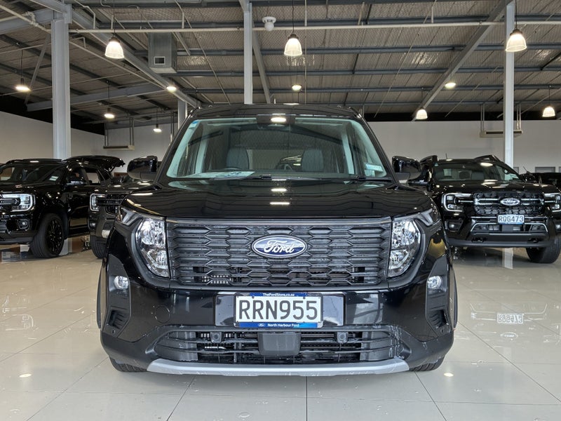 2026 Ford Tourneo Transit Courier1.0P/7At image 3