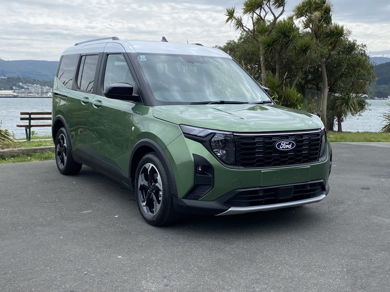 2026 Ford Tourneo Transit Custom Courier Active image 4