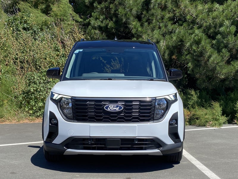 2026 Ford Tourneo Transit Custom Courier Active image 3