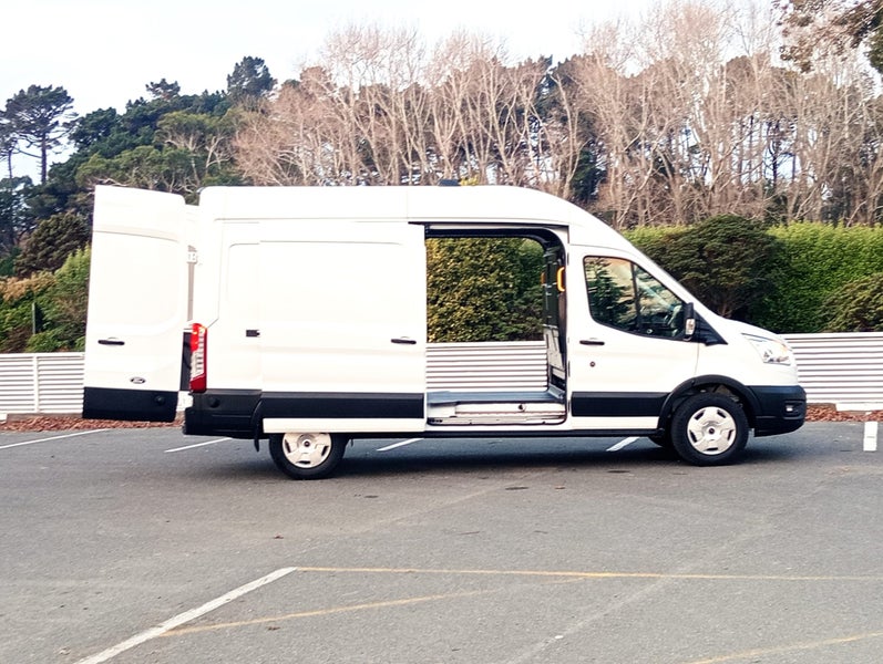2026 Ford Transit 350L LWB Van 2.0D AWD image 5