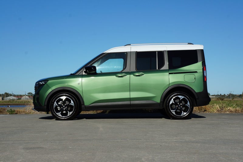 2026 Ford Transit COURIER TOURNEO ACTIVE 1.0P 7... image 2