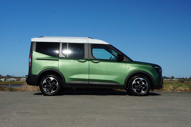 2026 Ford Transit COURIER TOURNEO ACTIVE 1.0P 7... image 5