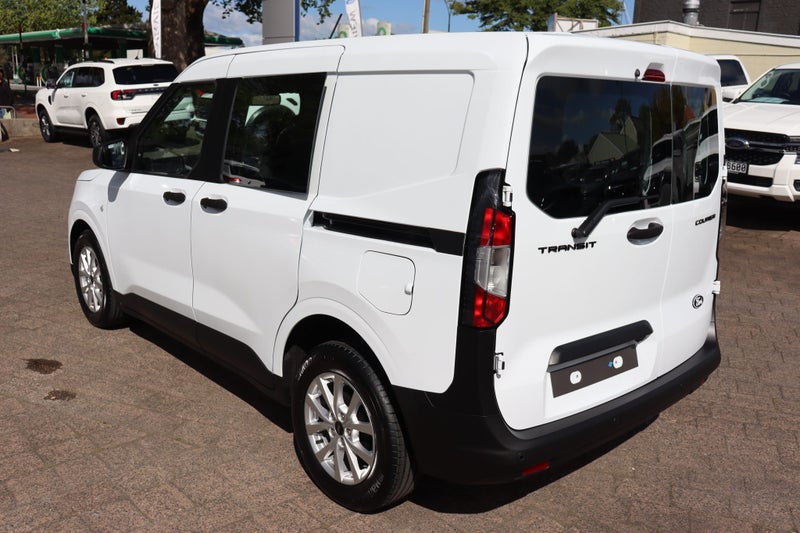 2026 Ford Transit COURIER TREND VAN 1.0P 7AT image 5
