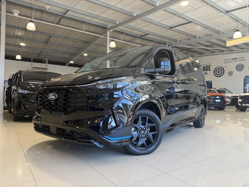 2026 Ford Transit Custom 320 Sport Awd image 2