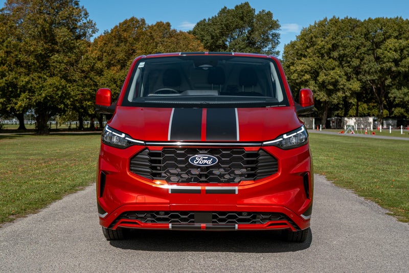 2026 Ford Transit Custom 320 Sport AWD image 3