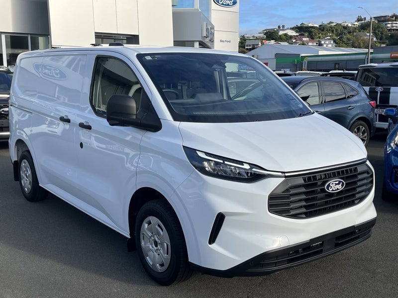 2026 Ford Transit Custom 320 SWB 2.0D image 2