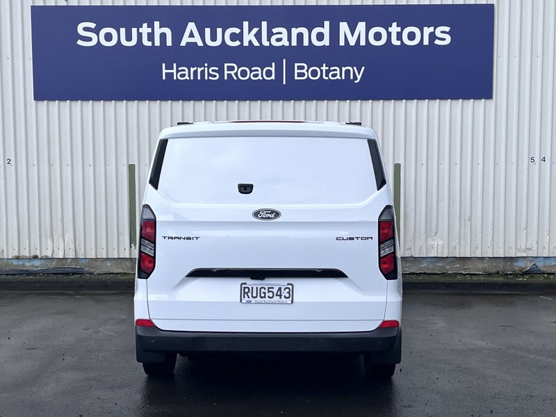 2026 Ford Transit Custom 320 Swb 2.0D image 5
