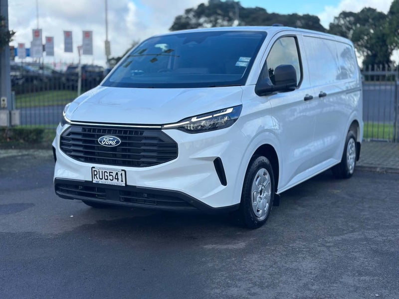 2026 Ford Transit Custom 320 Swb 2.0D image 3