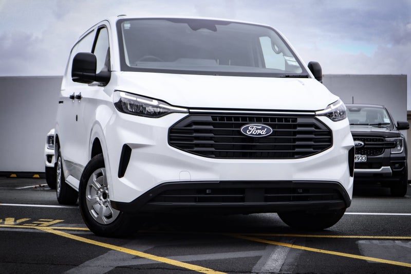 2026 Ford Transit Custom 320 Swb 2.0D image 5