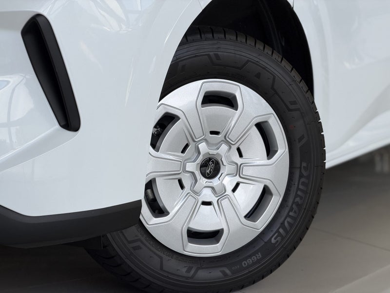 2026 Ford Transit Custom 320 Swb 2.0D image 5