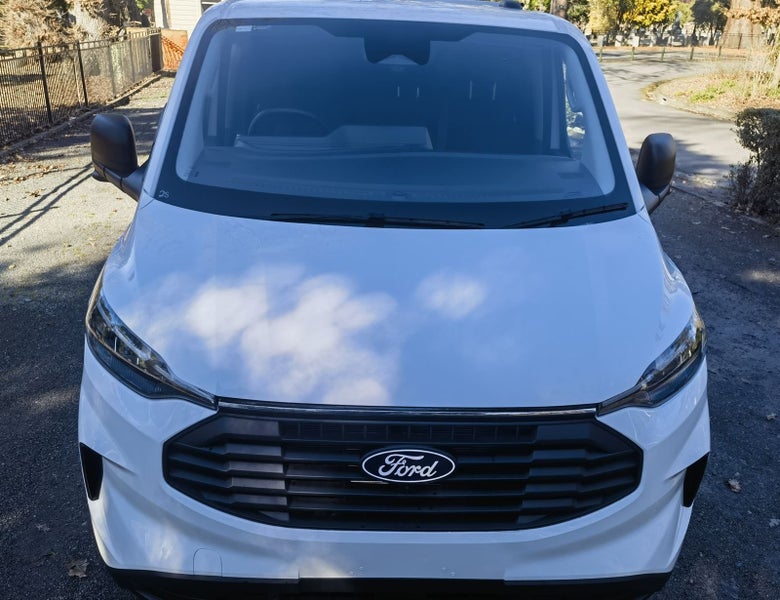 2026 Ford Transit CUSTOM 320 SWB image 3