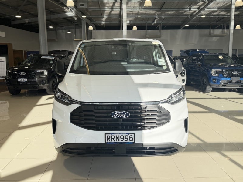2026 Ford Transit Custom 320L 2.0D image 3