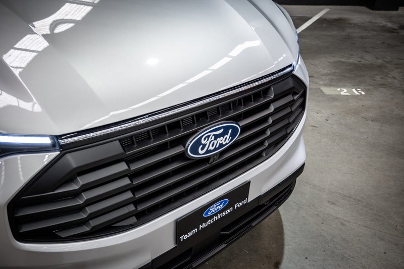 2026 Ford Transit Custom 320L 2.0D AWD image 3