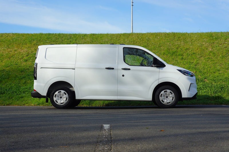 2026 Ford Transit CUSTOM 320S 2.0D 8A image 2