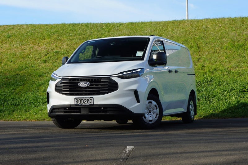 2026 Ford Transit CUSTOM 320S 2.0D 8A image 4