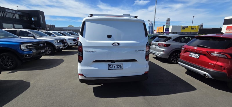2026 Ford Transit CUSTOM 320S 2.0L FWD 8AT image 4