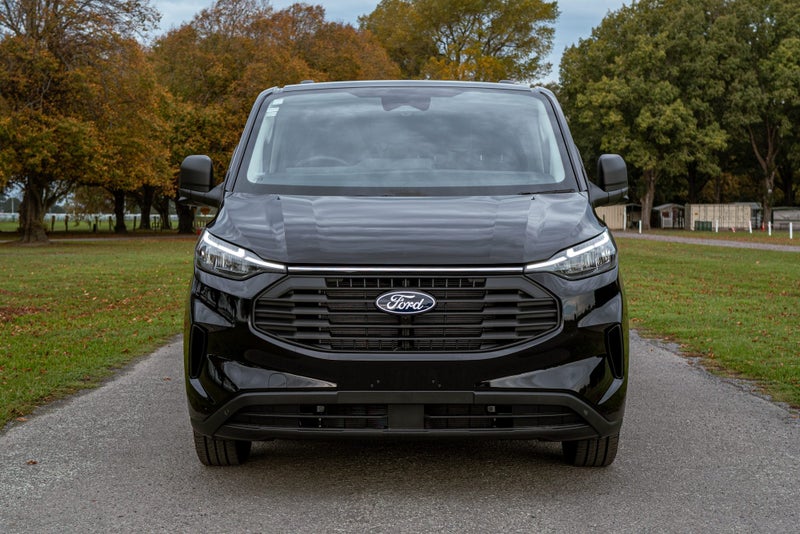 2026 Ford Transit Custom 320S SWB 2.0L Diesel image 3