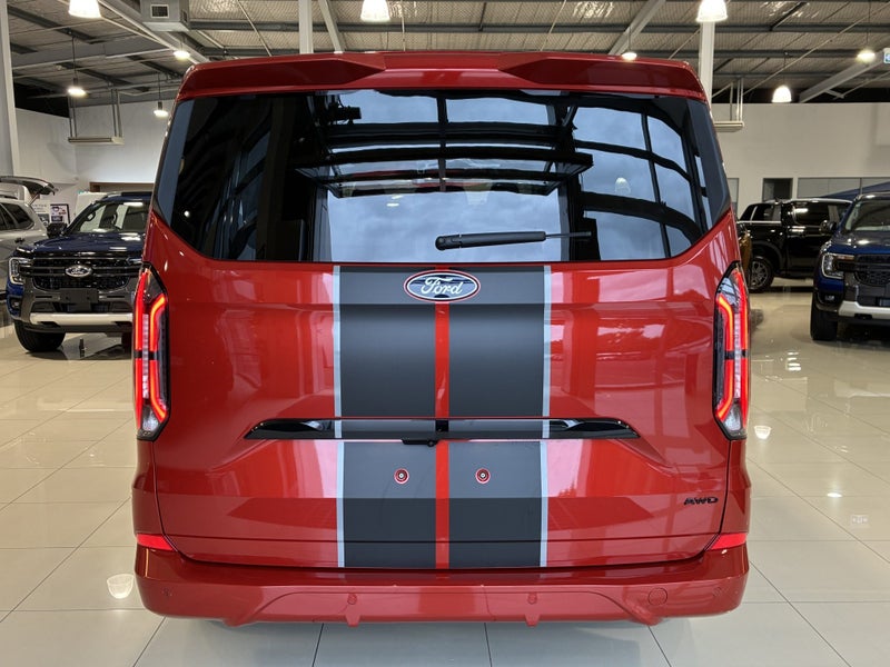 2026 Ford Transit Tourneo Custom Sport AWD image 5