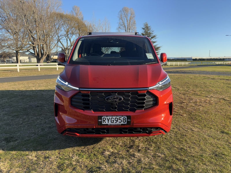 2026 Ford Transit TOURNEO SPORT AWD 8 SEATER image 2