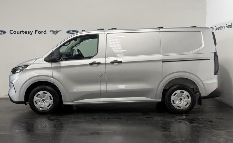 2026 Ford Transit VAN TREND 2.0L DIESEL 2WD AUTO image 3