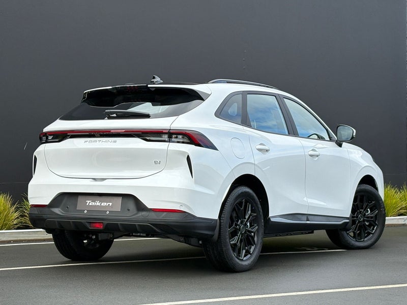 2026 Forthing Taikon EV Luxury image 4