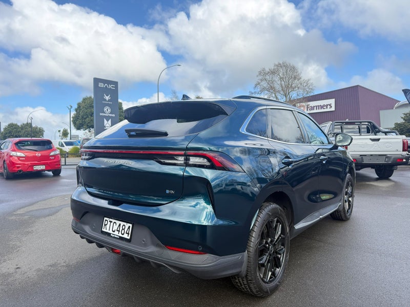 2026 Forthing Taikon Super Hybrid Exclusive Hybrid image 5