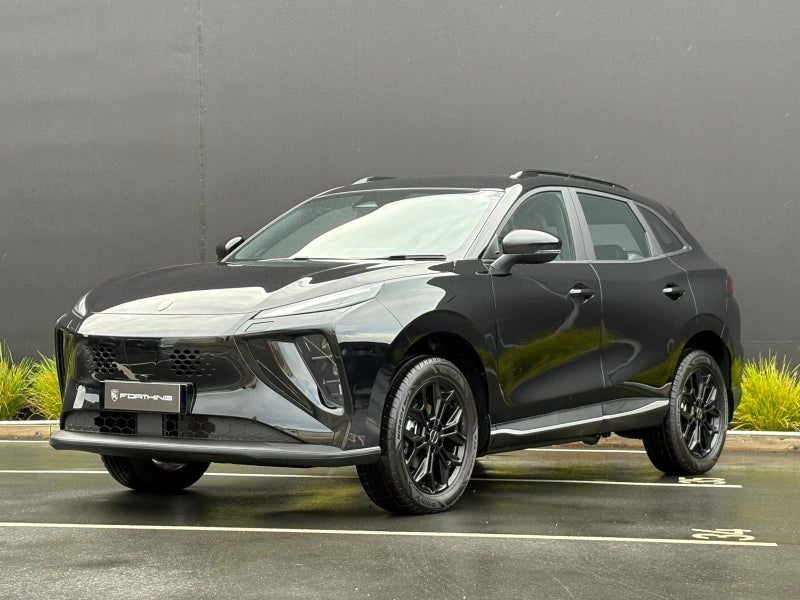 2026 Forthing Taikon Super Hybrid Luxury image 3