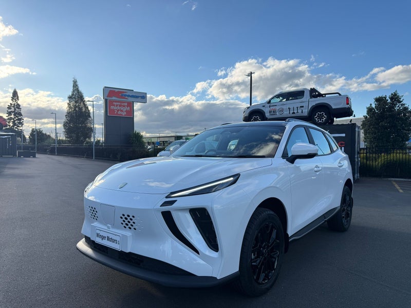 2026 Forthing Taikon Super Hybrid Luxury Hybrid image 2
