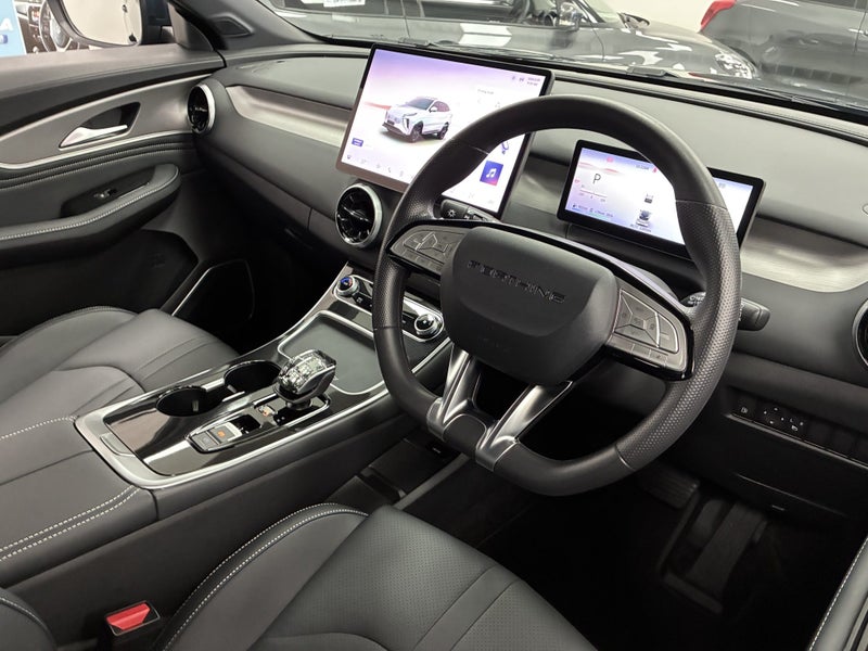 2026 Forthing Taikon Super Hybrid Taikon Luxury... image 4