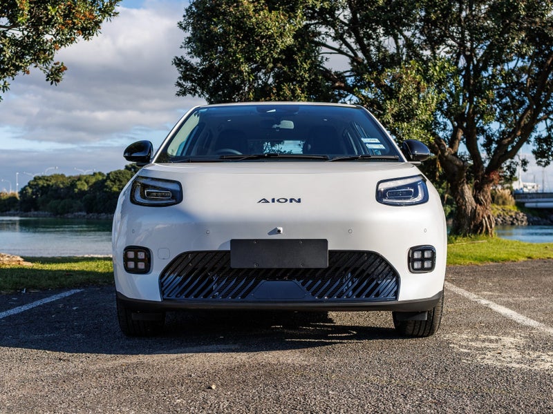 2026 GAC Aion UT EV PREMIUM image 2