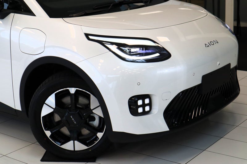 2026 GAC Aion UT EV Premium Hatchback 150kW image 2