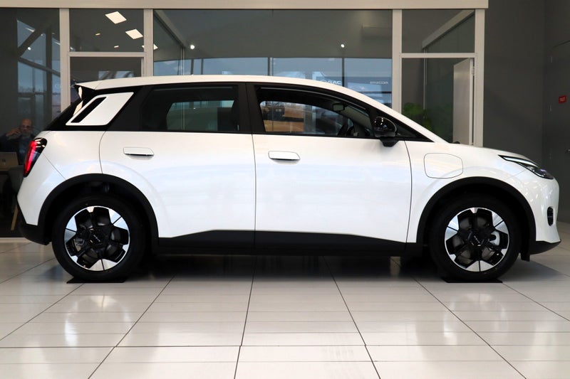 2026 GAC Aion UT EV Premium Hatchback 150kW image 4