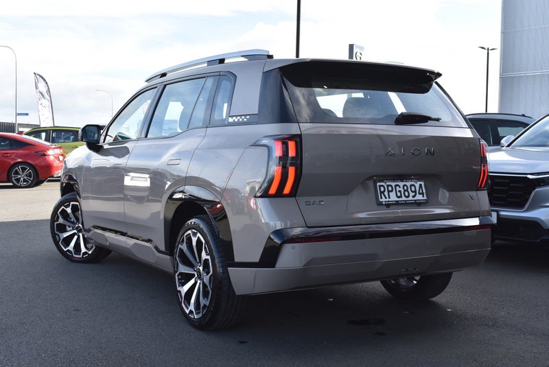 2026 GAC AION V 75Kwh EV image 2