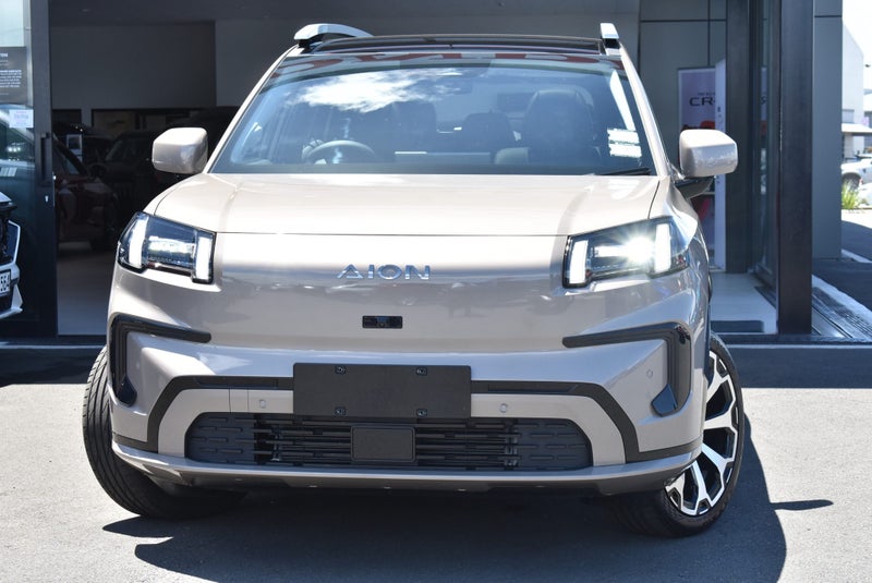 2026 GAC AION V LUX 75Kwh image 2