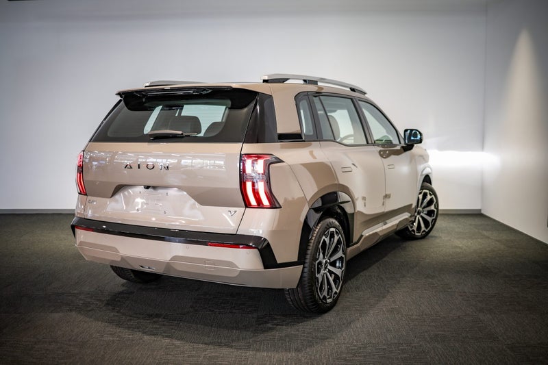 2026 GAC AION V Luxury 75Kwh/Ev/At image 3