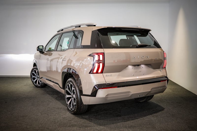 2026 GAC AION V Luxury 75Kwh/Ev/At image 4