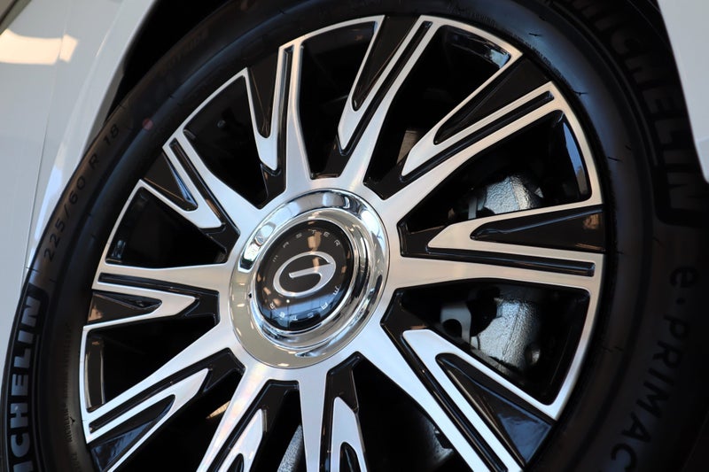 2026 GAC M8 Luxury | Master PHEV 274kW (Combine... image 3