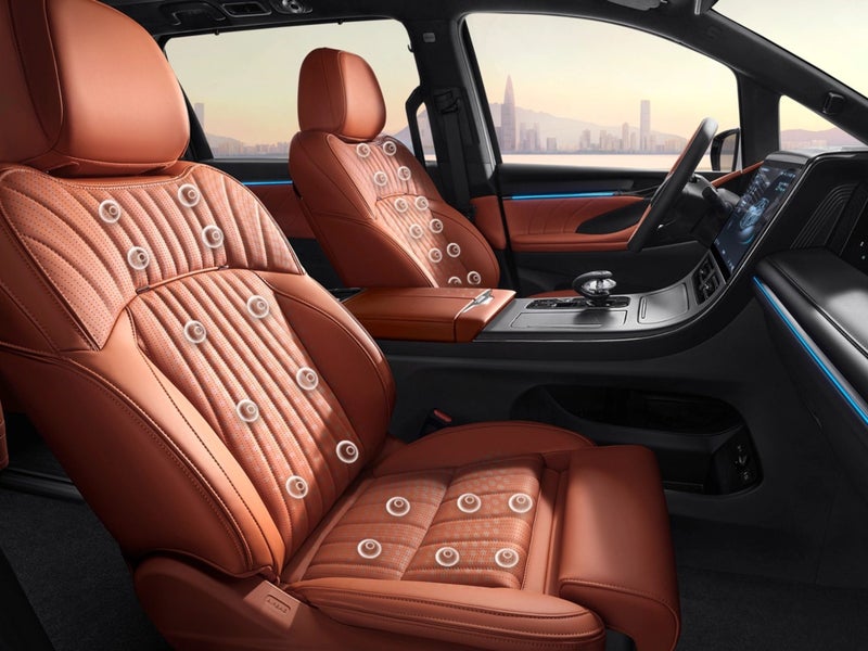 2026 GAC M8 PHEV LUXURY image 5