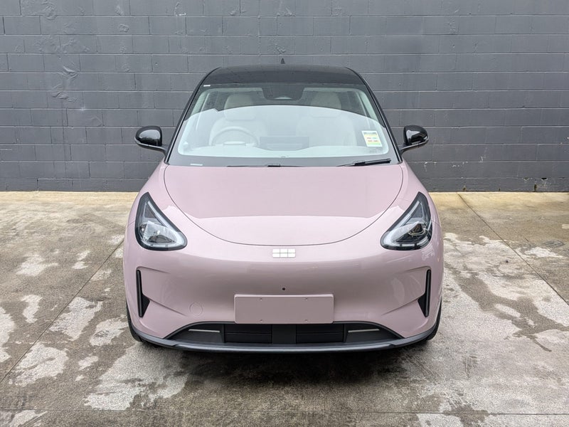 2026 Geely EX2 Inspire image 2
