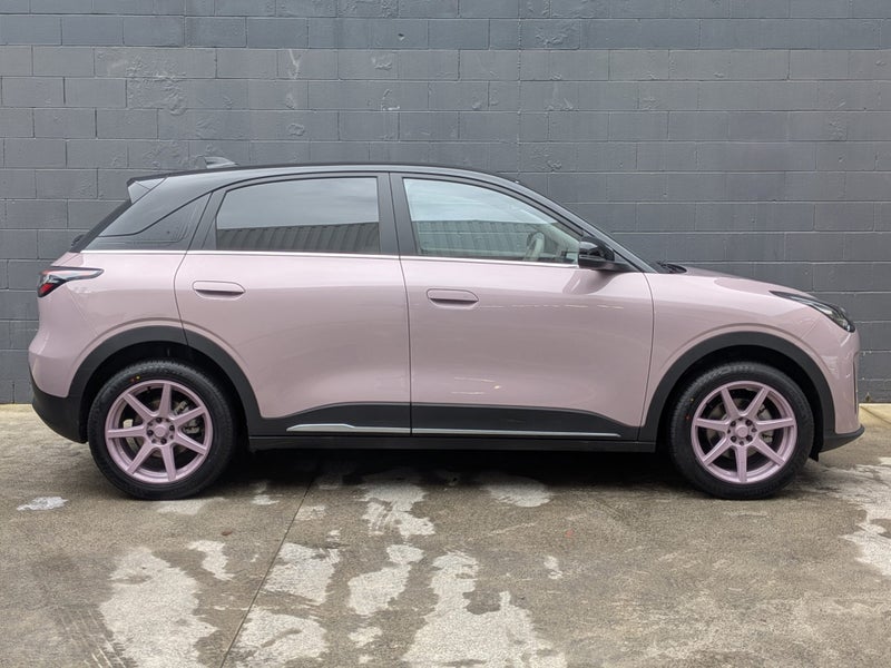 2026 Geely EX2 Inspire image 3