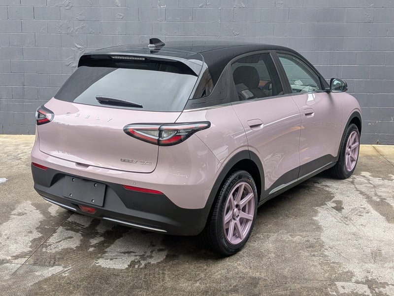 2026 Geely EX2 Inspire image 5