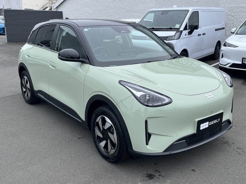 2026 Geely EX2 Inspire image 2