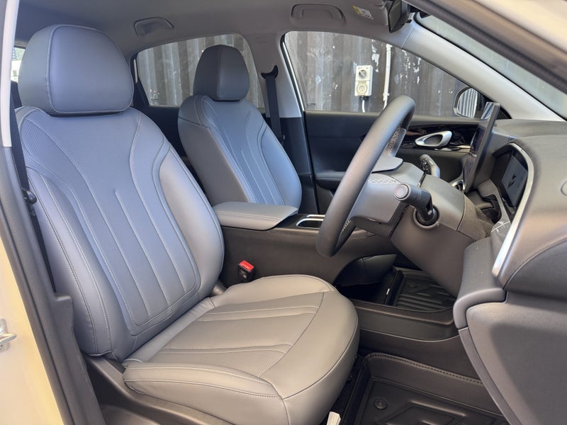 2026 Geely EX2 Inspire 47Kwh/Ev/At image 5